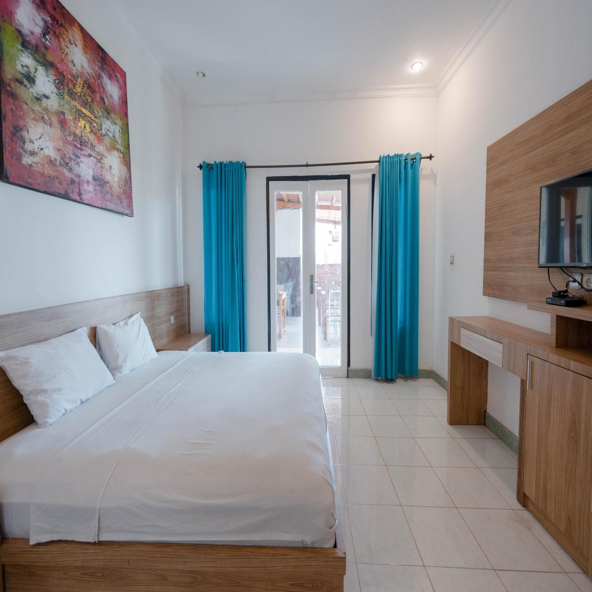 Gili White Bamboo Resort Gili Trawangan Exterior photo